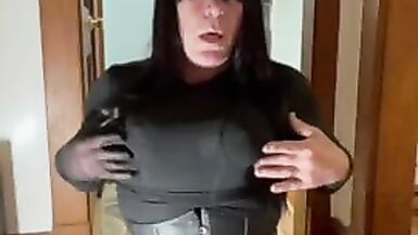 Jennifer Love Hewitt by Dee Angels