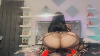 Tsavahex Big Booty in Red Bottoms - 8 image