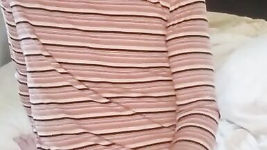 Masturbating for whoever Idc - 6 image