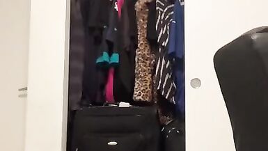 Sissy Sara Shaking her tight hot ass - 15 image