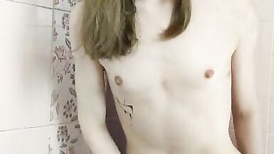 Trans*girl Laska trying out some Giant Toys in her Tight Anal - 14 image