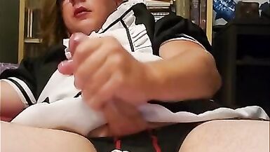 Submissive femmby plays and has ruined orgasm - 6 image