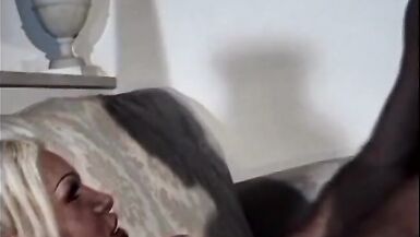 TRANSEXUL goes totally Crazy in Brazil!!! - Epiosde #05 - 11 image