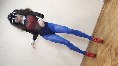 Sexy body + sexy nylon pantyhose - 5 image