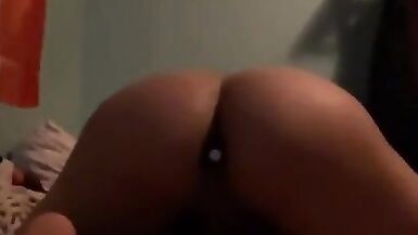 Hot Tgirl Masturbates with Vibrating Buttplug - 15 image