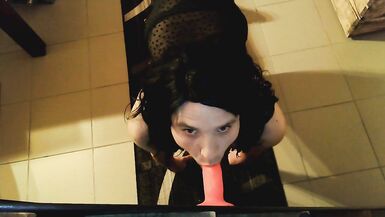 Deepthroat gag training with my new toy - 4 image