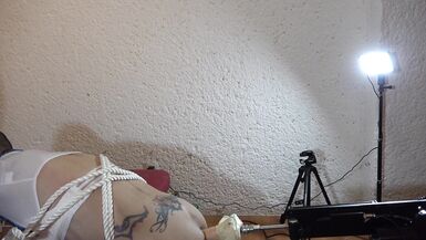 ALEXANDRA MIRET SEX MACHINE - 8 image