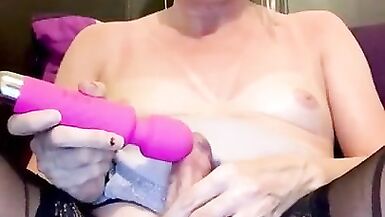 Shooting a nice juicy cum load & licking it up! - 8 image