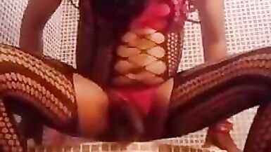 Priya sissy banglore sexy dildo fucking and deep sucking