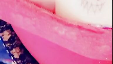 Simmy Violet feeling it again - 5 image