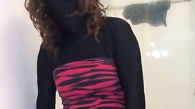 Fetish tranny hands free cum riding butt plug - 4 image