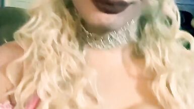Sexy blonde crossdresser show fake breast - 6 image