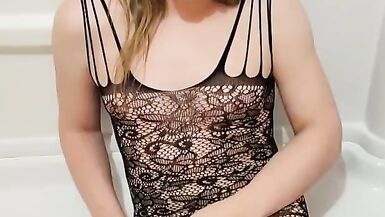 Josie Blade PIssing and masturbating in Bodysuit - 4 image