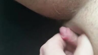 Ftm trans fucks his pussy and orgasms from vibrator - 5 image