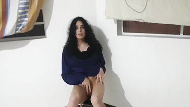 I caress myself very gently, almost without touching - 4 image