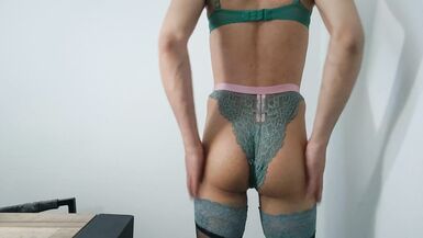 Crossdresser Green lingerie Try out - 14 image