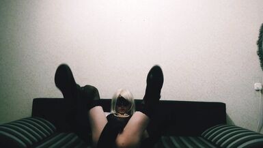 old video : first toy for my sissy hole - 2 image