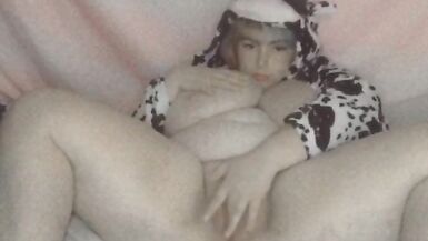 Cow boi plays with himself - 4 image