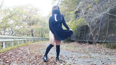 The pleasure of showing off your waist swinging outdoor masturbation after a long time - 6 image