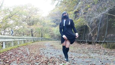 The pleasure of showing off your waist swinging outdoor masturbation after a long time - 7 image