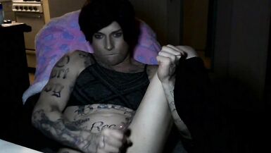 Cross dresser fingers and cums watching porn then eats it up - 7 image