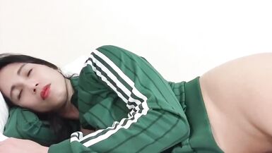 big boobs asian shemale masturbate her 7 inch cock - 2 image