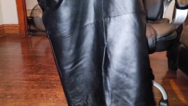 Long black leather skirt with a silky lining. - 14 image