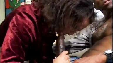 Darkhaired shemale is fond of knocking the dust off the dude - 3 image