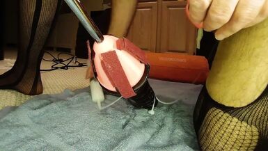 black tights cum finish - 1 image