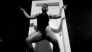 Solo Dancing Queer Trans Lapdance Hot Big Boots FTM Erotic - 15 image
