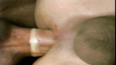 Sweet lips ladyboy slides on guy's tool with her ass - 7 image