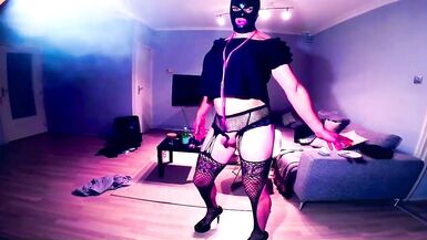 Perverse Latex Tranny Smoking Fetish Slut - 4 image