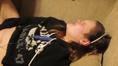 White Wife Gets Her Pussy Wrecked By Huge 10 Inch BBC Taking All 10 Inches - 8 image