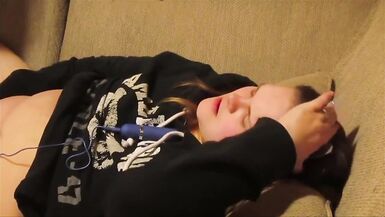 White Wife Gets Her Pussy Wrecked By Huge 10 Inch BBC Taking All 10 Inches - 9 image