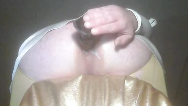 Sissy Lovelaska - Very hot anal toys and chicken eggs. - 4 image