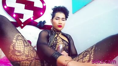 Horny tranny jerking her big dick on webcam - 10 image