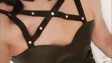 The Little Sissy in new black wig from a fan - 7 image