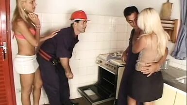 Real Transexual Love Story in Brazil!!! - Episode #02 - 1 image