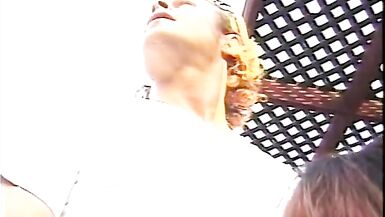 Handsome dude is ready to experiment with this inexperienced tranny - 2 image