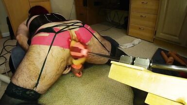 Fuck machine anal, 6 Toys! With 2 limp clitty cum shots - 13 image