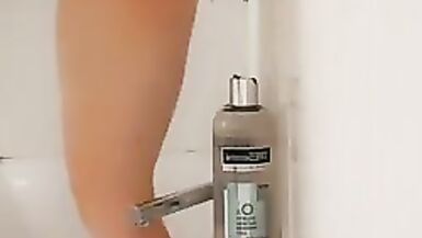 Playing with my toys in the shower - 8 image