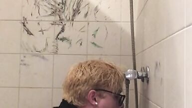 Cindy is Going to be late tonight - 15 image