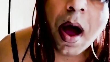 Fetish Emmanuella 1 - Teasing - Cyprus whore (H POUTANA)