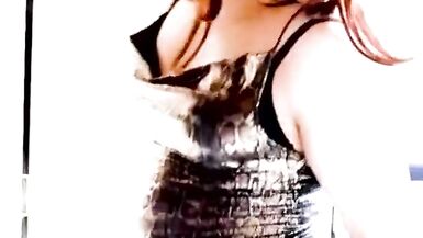 Fetish Emmanuella 1 - Teasing - Cyprus whore (H POUTANA) - 2 image