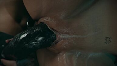 [Animated] Lara's in Trouble Part 3 - 1 image