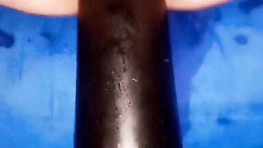 Dildo in der Arschfotze