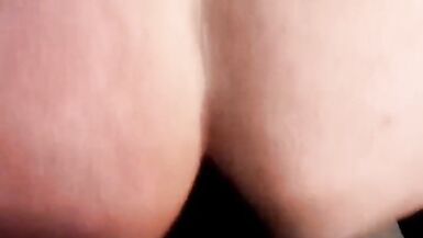 Dildo in der Arschfotze