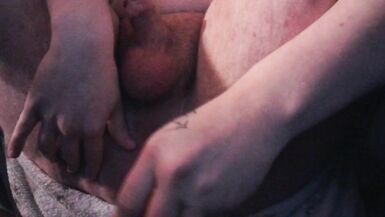 Gaping Anal Slut wishing this were you - 5 image