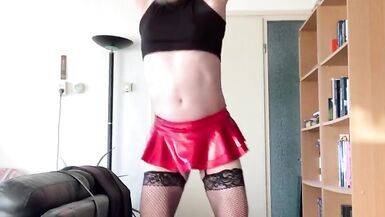 Some more dancing - 4 image