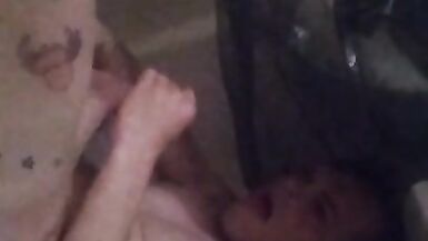 Shemale Jenny's dirty bath fun - 15 image